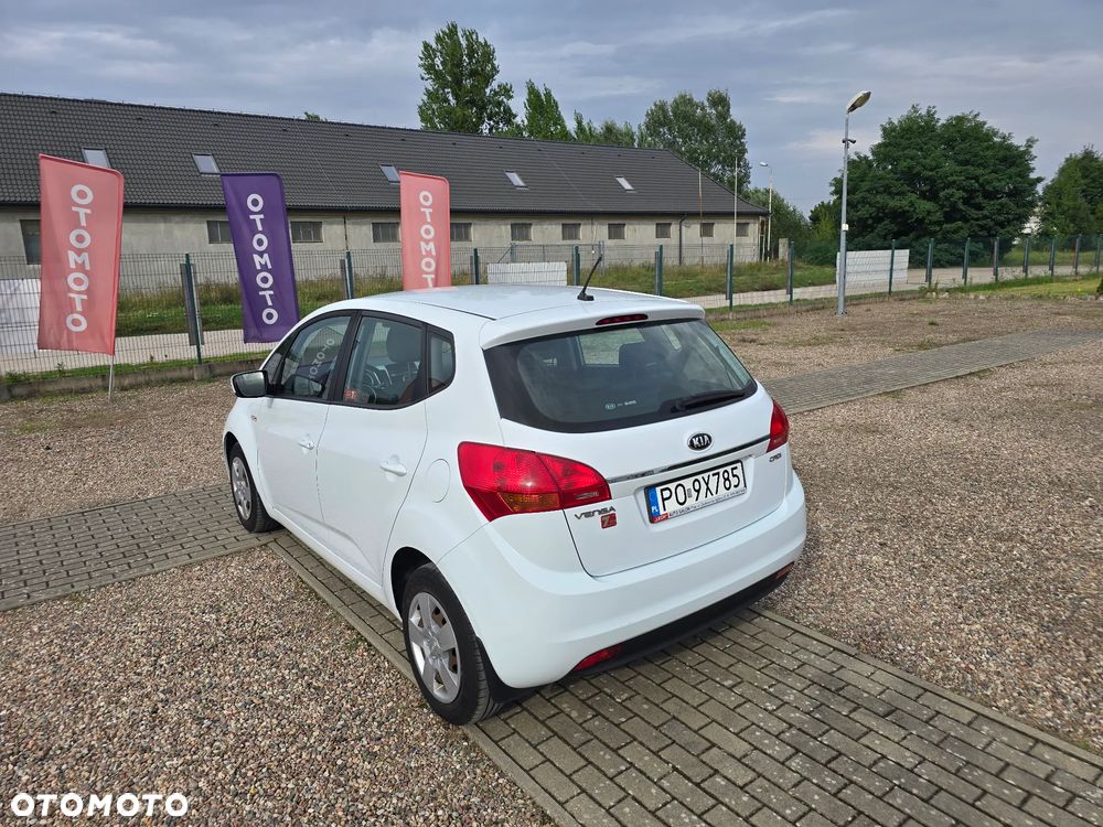 Kia Venga 1.4 CRDi L - 9