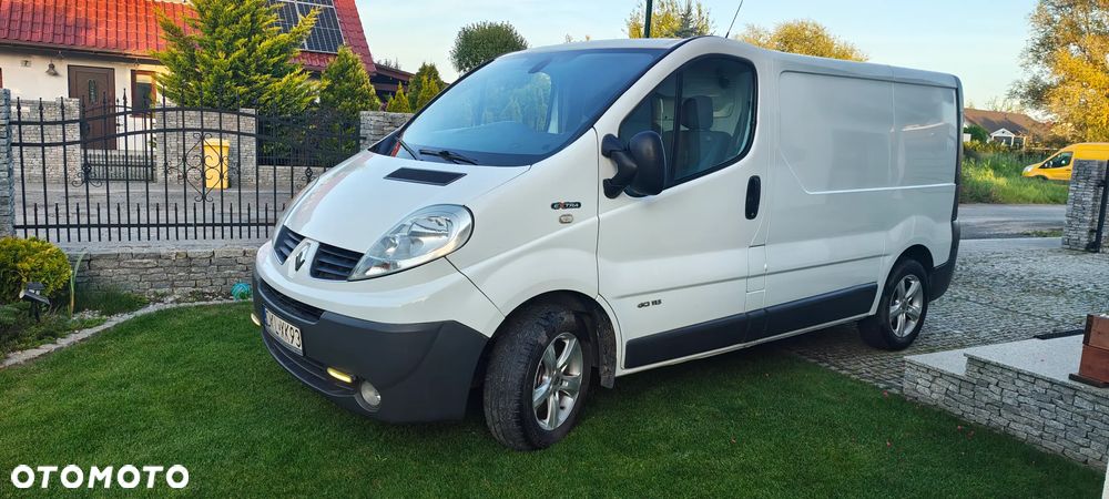 Renault TRAFIC - 4