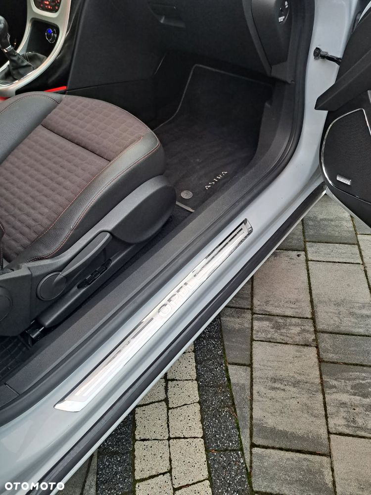 Opel Astra - 22