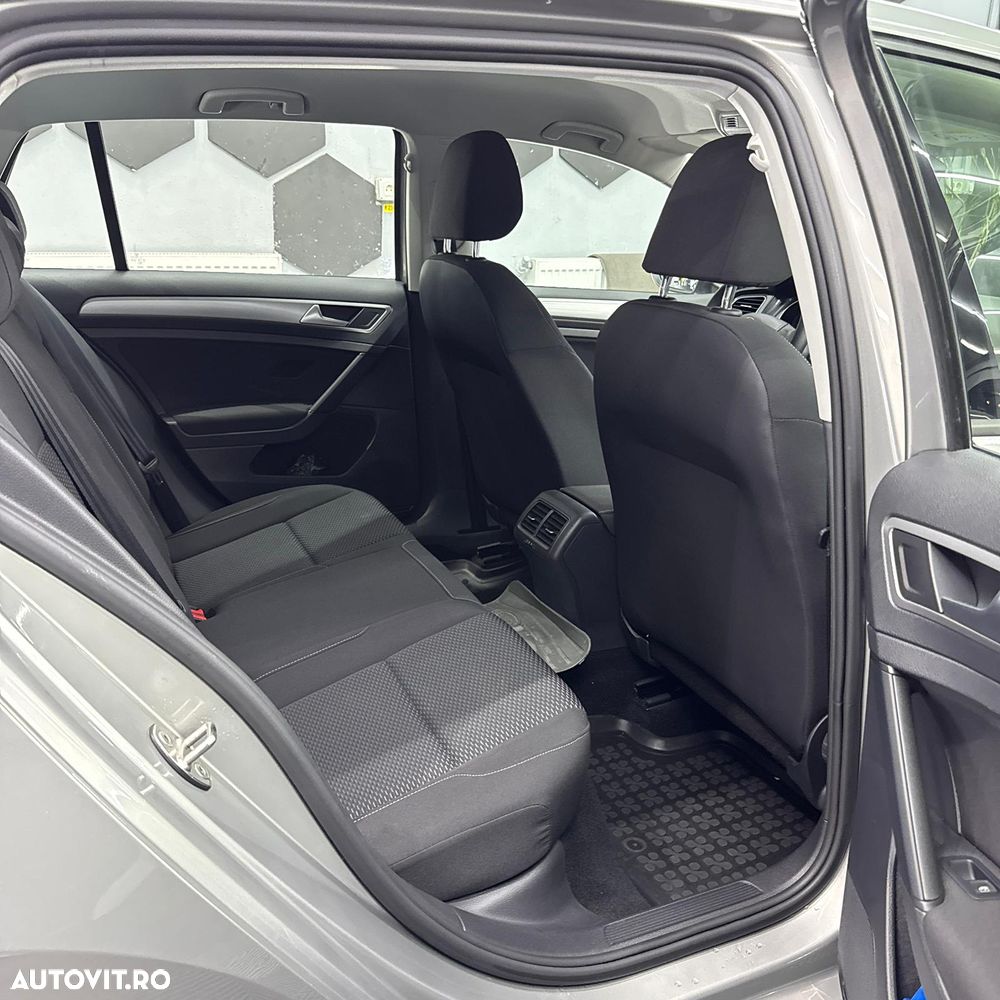Volkswagen Golf 1.0 TSI Trendline - 14