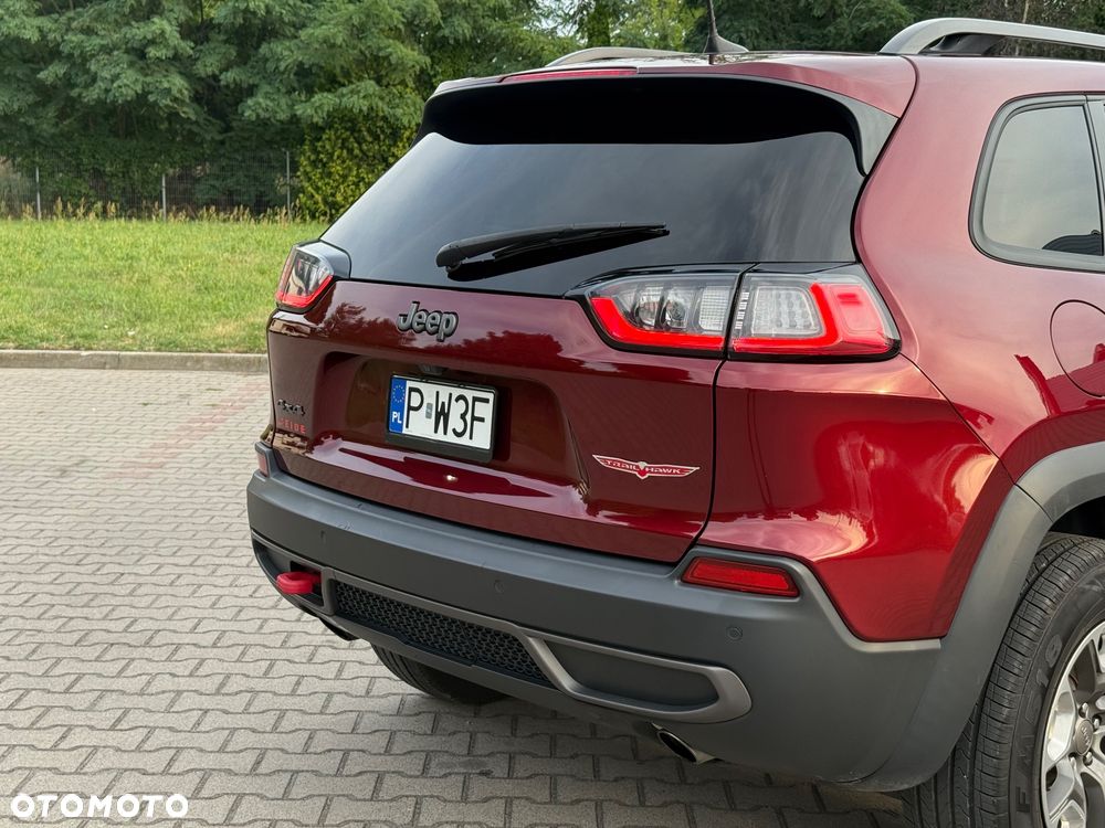 Jeep Cherokee - 5