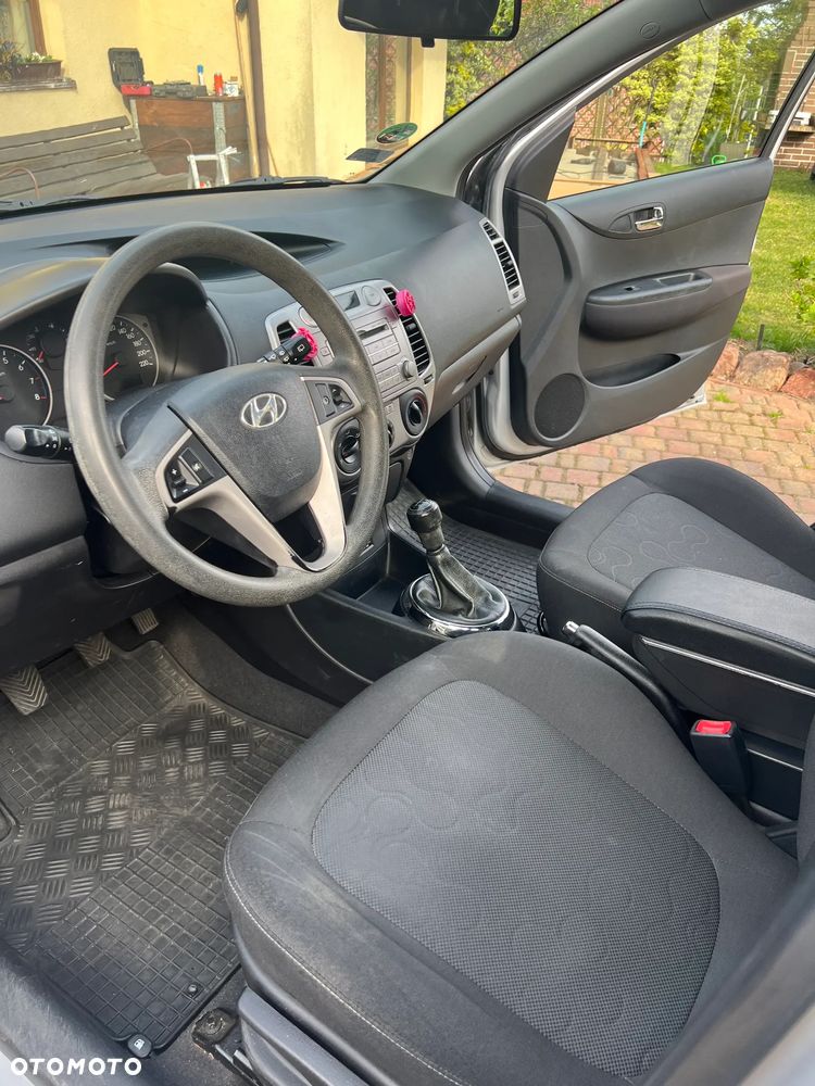 Hyundai i20 1.2 Comfort - 10