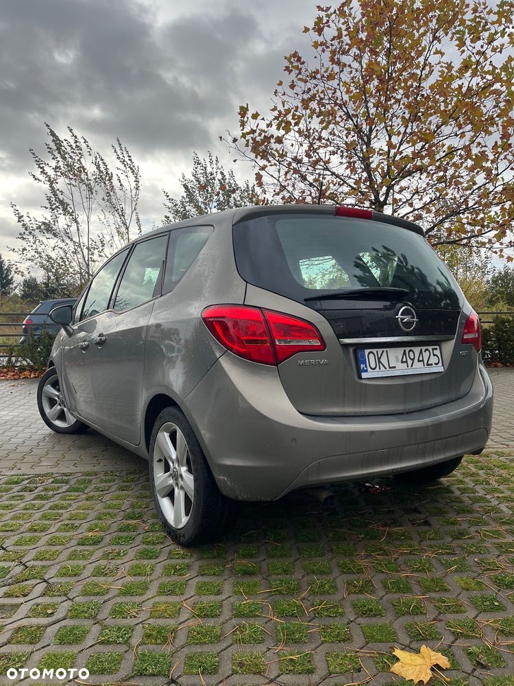 Opel Meriva ver-1-7-cdti-automatik-edition - 3