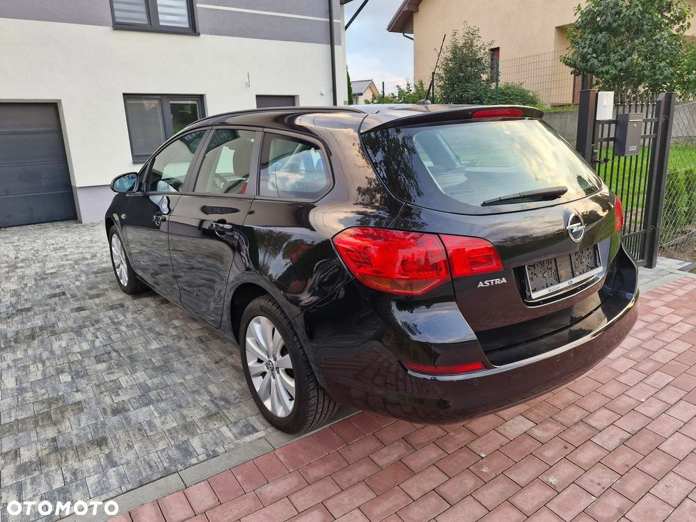 Opel Astra 1.6 Edition Sport - 6