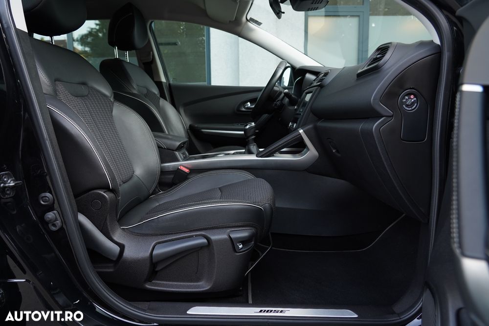 Renault Kadjar Energy dCi 130 4x4 Bose Edition - 16