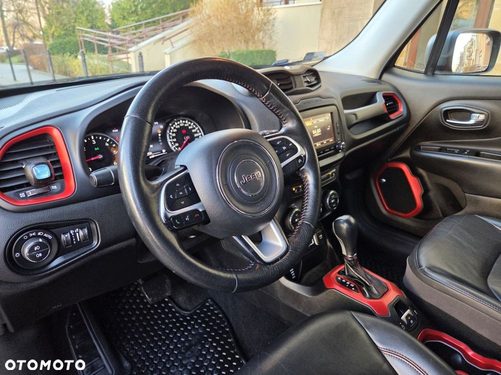 Jeep Renegade 2.0 MultiJet Trailhawk 4WD S&S - 36