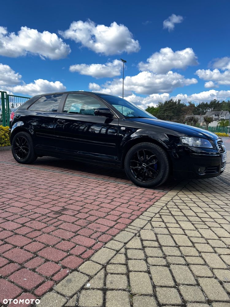 Audi A3 3-drzwiowe 1.6 Ambiente - 4