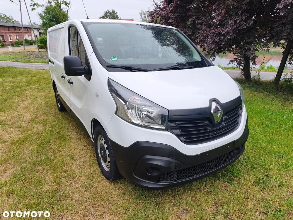 Renault Trafic - 9