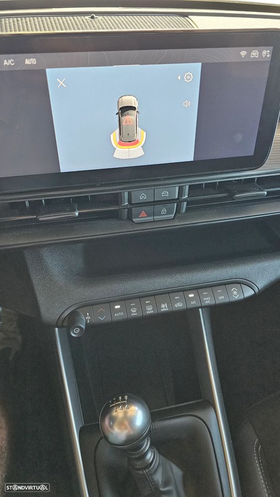 Jeep Avenger 1.2 GSE T3 Turbo-Benzin GDI Altitude - 47