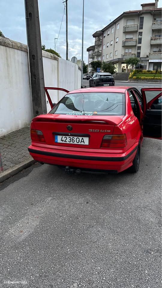 BMW 318 tds - 5