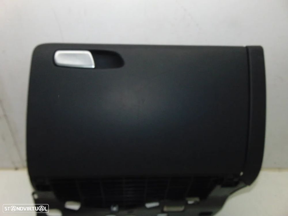 Audi A4 carrinha porta luvas - 2