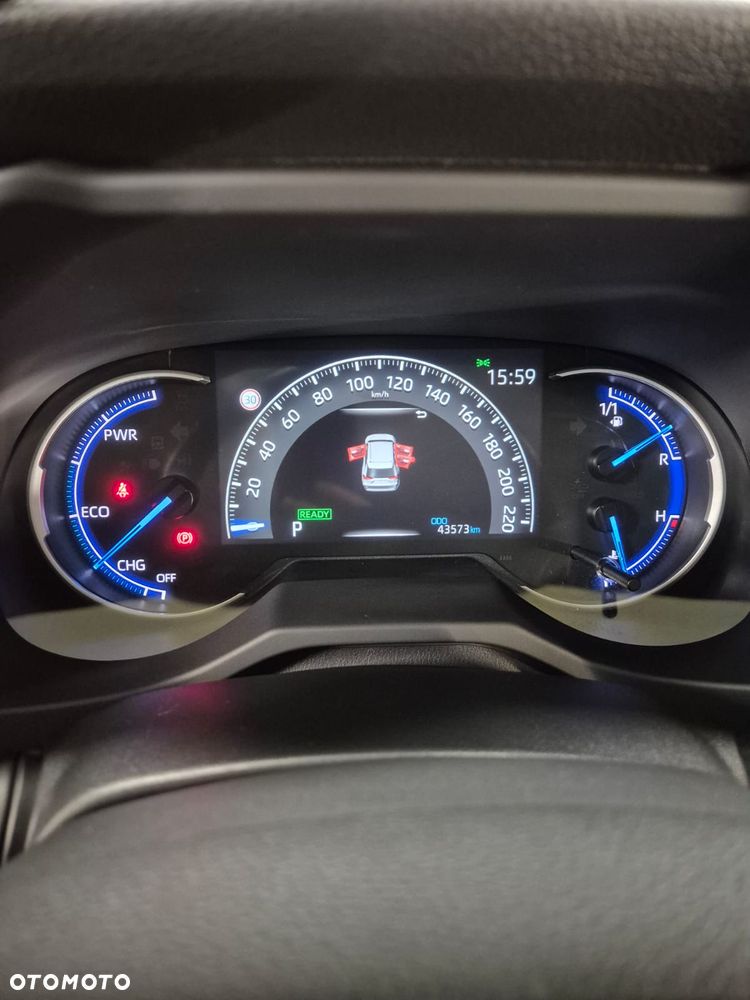 Toyota RAV4 - 16