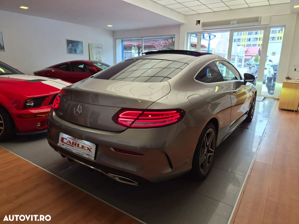 Mercedes-Benz C 300 MHEV - 6