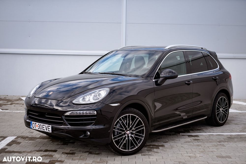 Porsche Cayenne Platinum Edition - 3