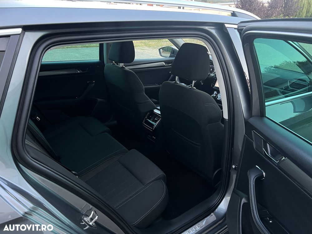 Skoda Superb 2.0 TDI DSG Style - 6