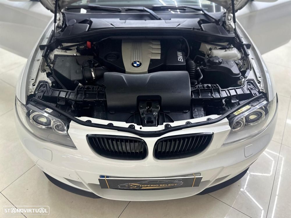 BMW 118 d Coupe Limited Edition Lifestyle c/ M Sport Pack - 21
