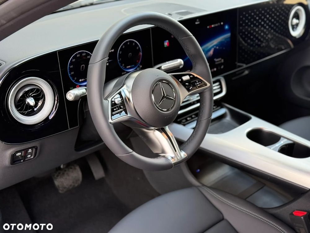 Mercedes-Benz CLA - 22