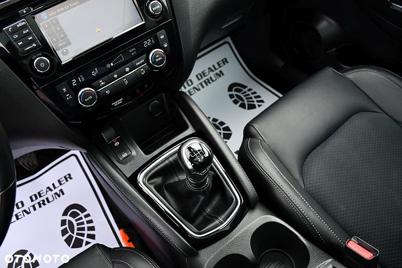 Nissan Qashqai 1.5 dCi Tekna EU6 - 16