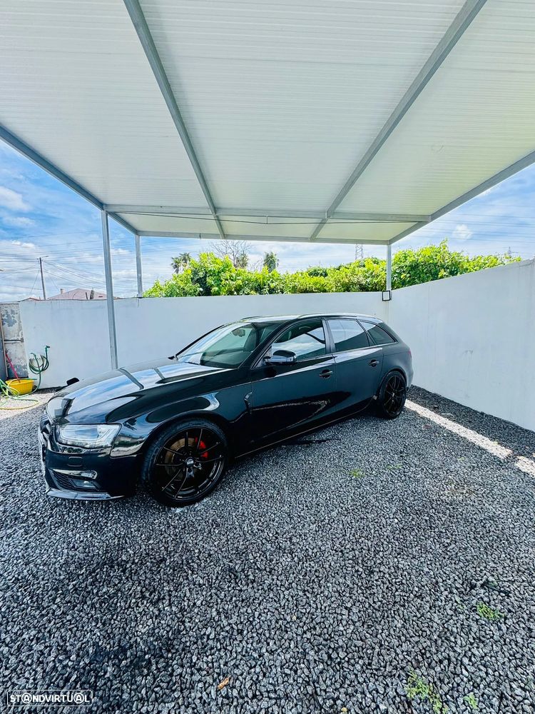 Audi A4 Avant 2.0 TDI S-line - 4