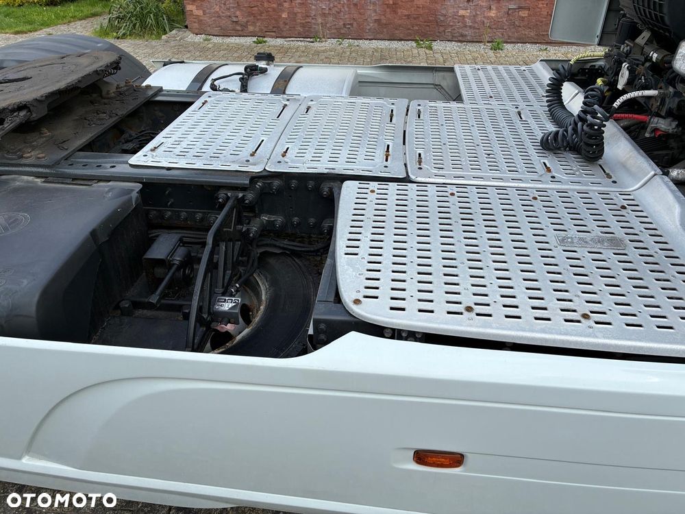 DAF CF 410 - 12