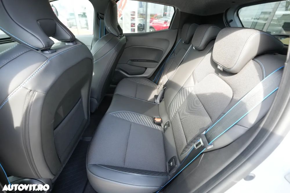 Renault Clio - 13