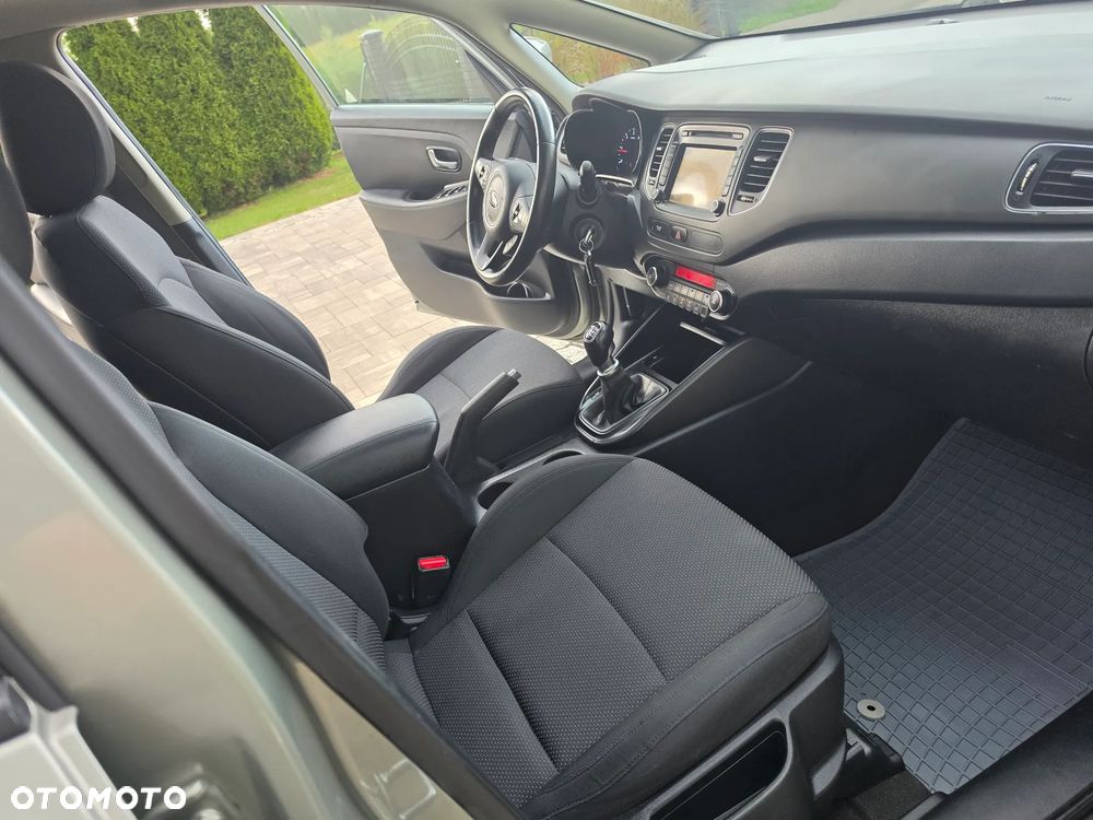 Kia Carens 1.7 CRDi 115 Dream-Team Edition - 8
