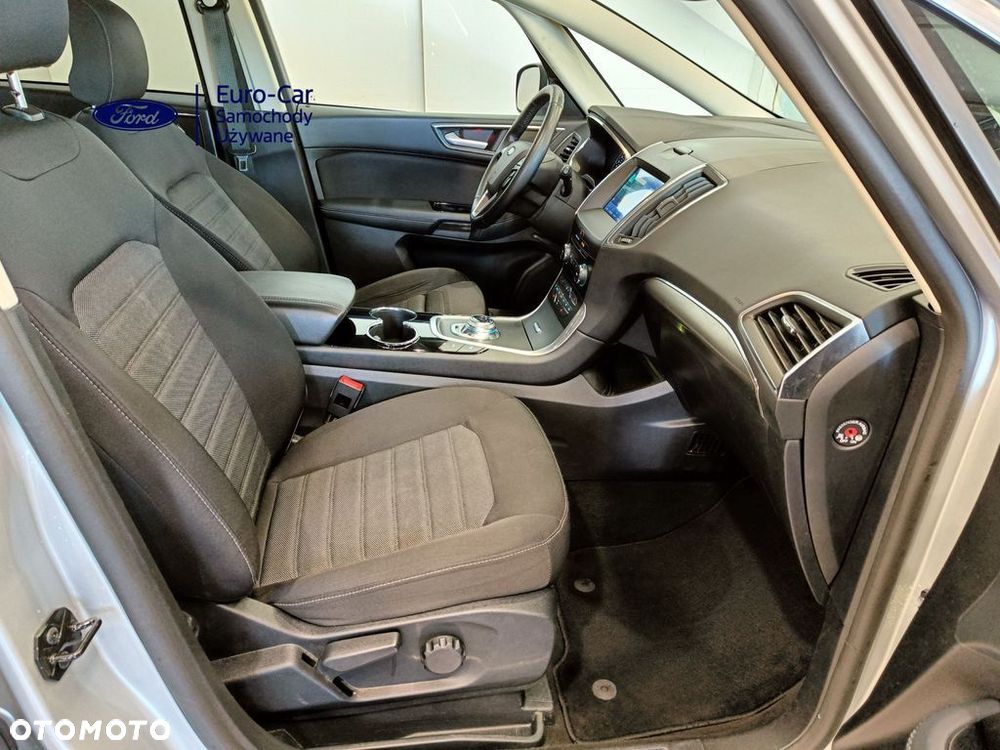 Ford S-Max 2.5 Duratec FHEV TITANIUM - 10