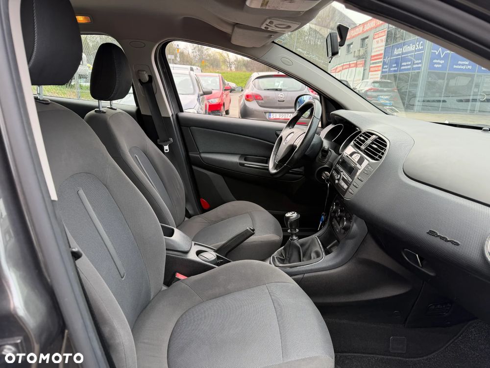 Fiat Bravo 1.4 16V Dynamic - 12