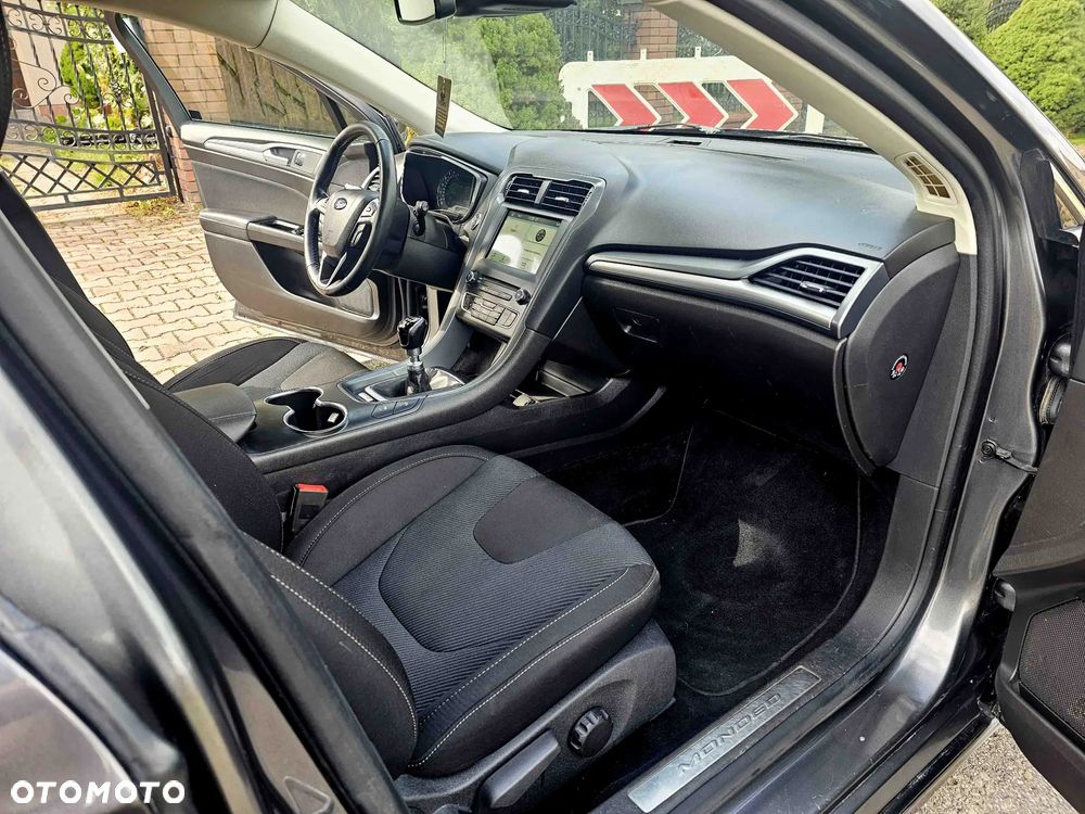 Ford Mondeo 2.0 TDCi Titanium - 17