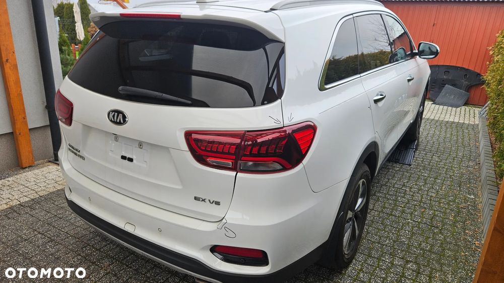 Kia Sorento - 2