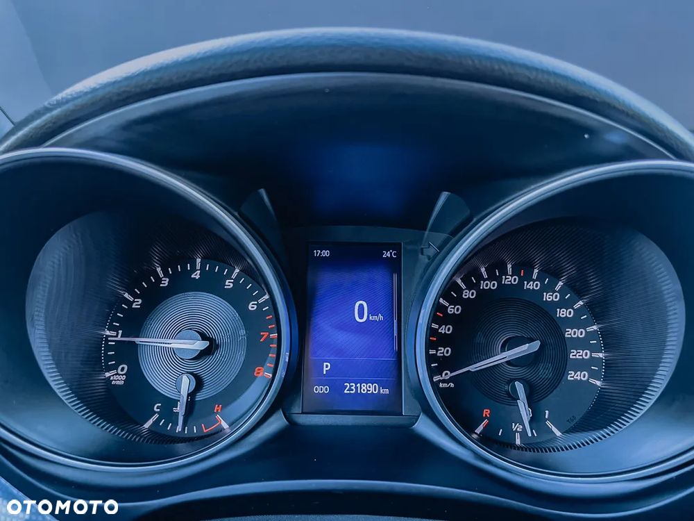 Toyota Avensis 1.8 Premium MS - 27