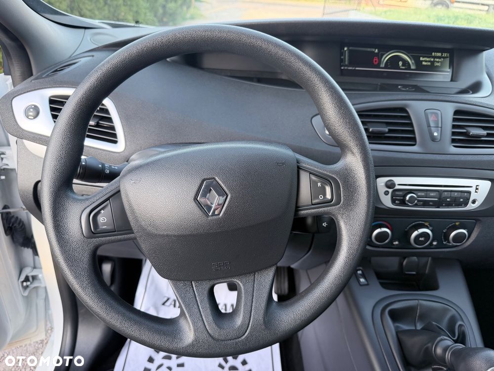 Renault Scenic ENERGY TCe 115 LIFE - 16