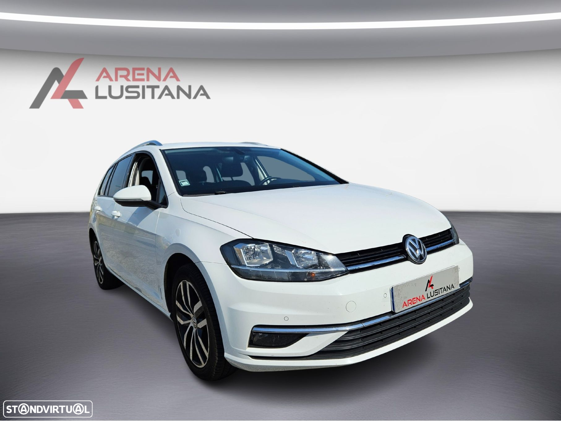 VW Golf Variant 1.6 TDi Confortline - 3