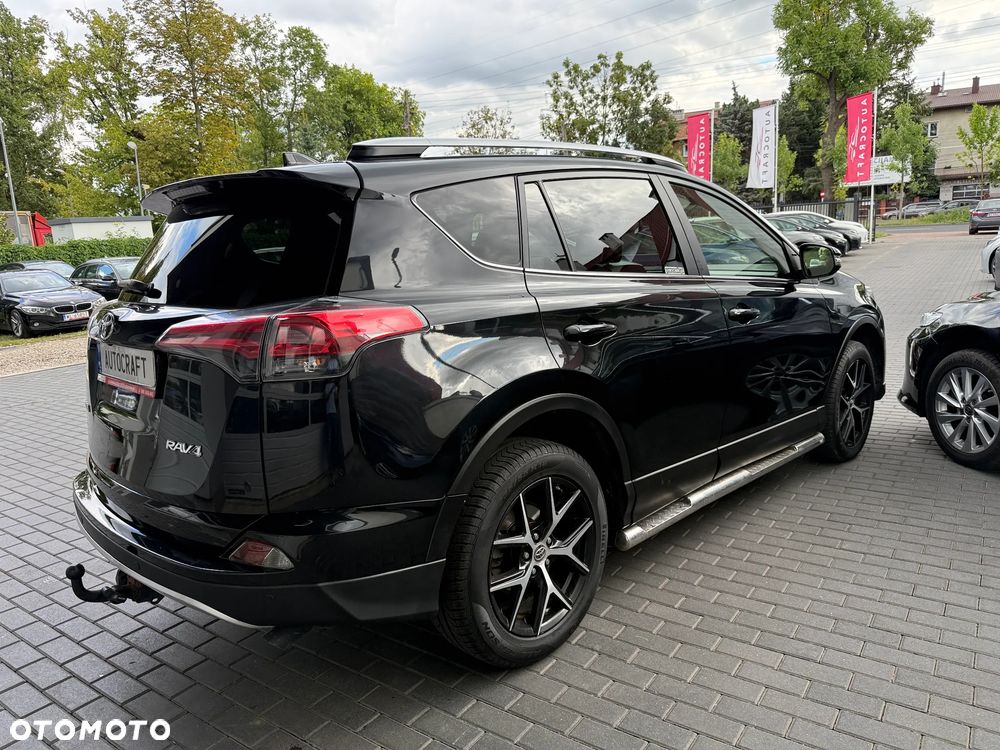 Toyota RAV4 2.0 D-4D Premium 4x2 - 33