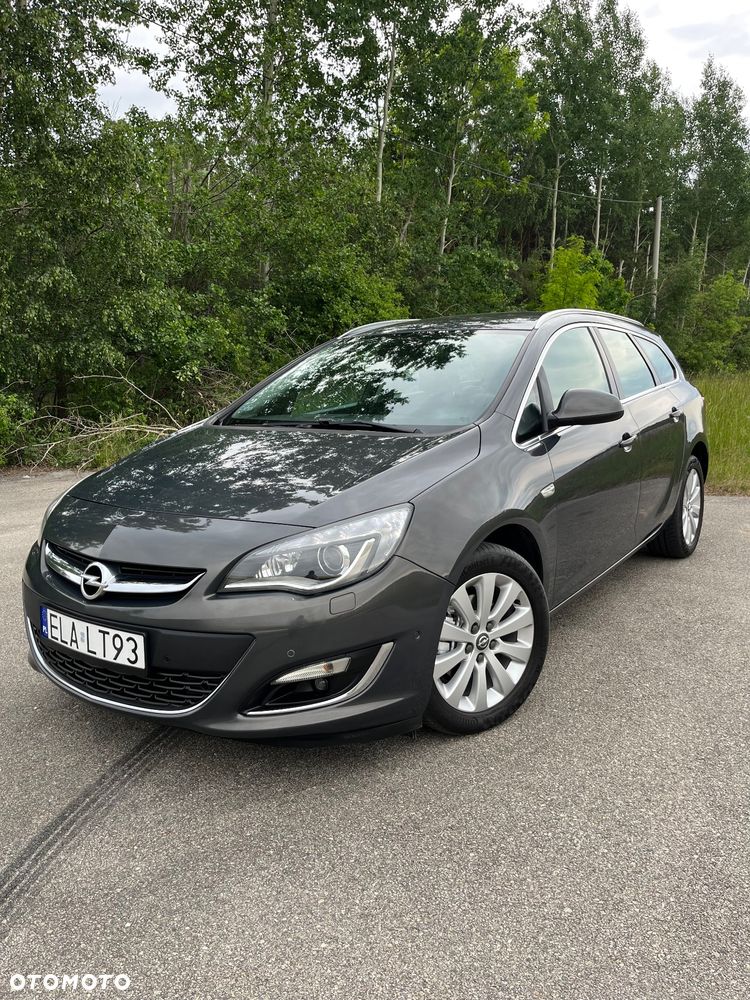 Opel Astra 2.0 CDTI DPF SportsTourer Edition - 2