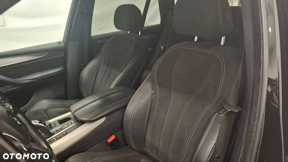 BMW X5 xDrive25d - 11