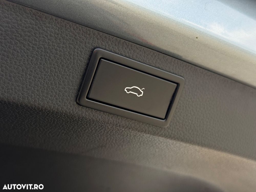 Skoda Karoq 2.0 TDI SCR 4x4 DSG Style - 36