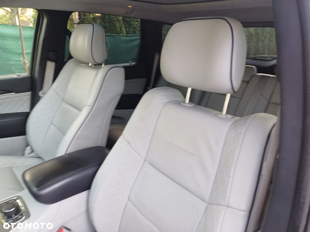 Jeep Grand Cherokee 3.0 CRD Summit - 12
