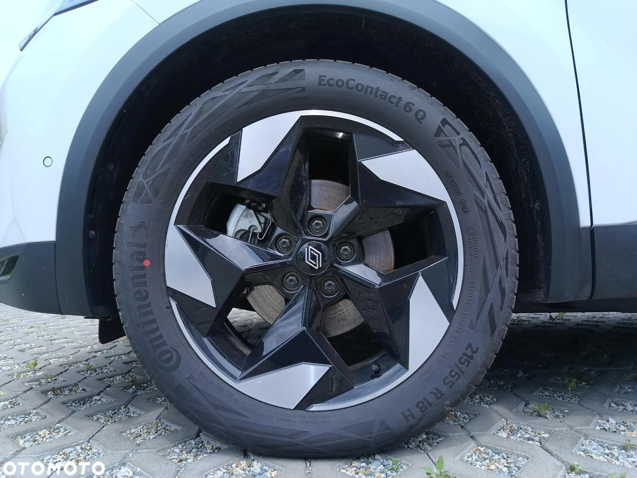 Renault Captur 1.6 E-TECH Full Hybrid 145 Techno - 18
