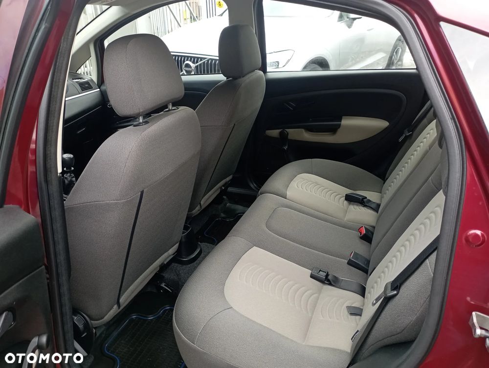 Fiat Linea 1.4 Active - 11