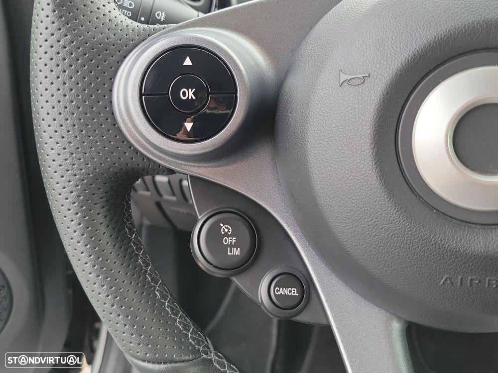 Smart ForTwo Coupé passion - 22