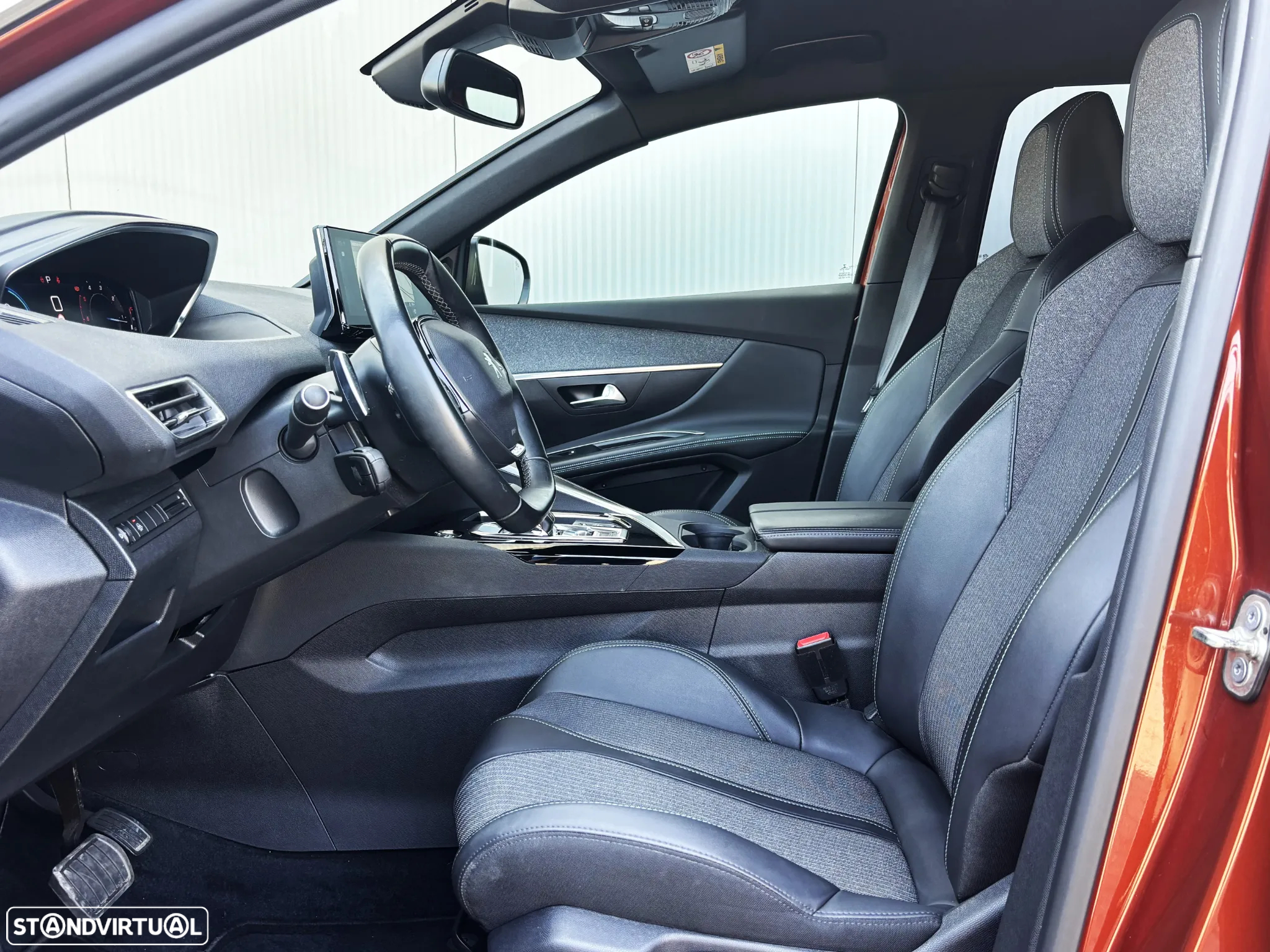 Peugeot 5008 1.5 BlueHDi Allure Pack EAT8 - 11