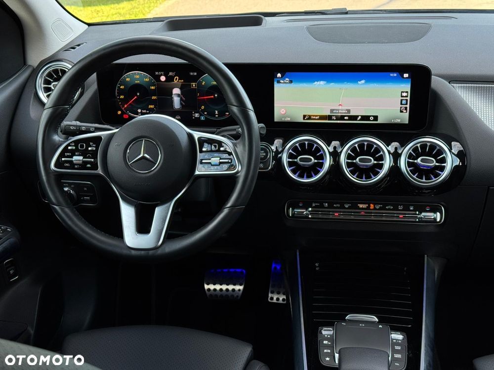 Mercedes-Benz Klasa B 220 d Progressive 8G-DCT - 11