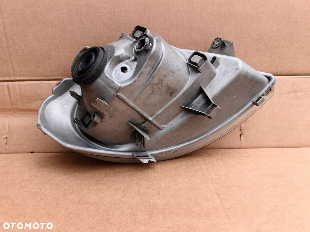 Lampa przednia Lewa RENAULT TRAFIC 7700311371 OPEL VIVARO 91165719 VALEO - 5