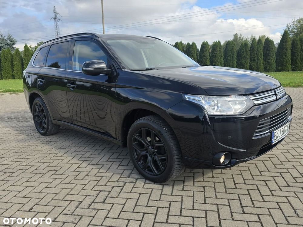Mitsubishi Outlander - 3