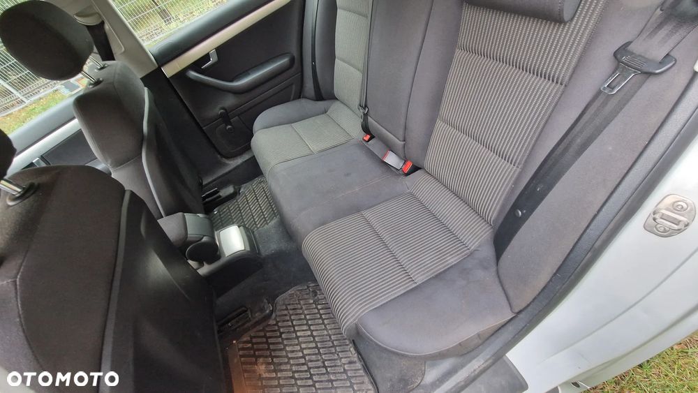 Audi A4 - 8