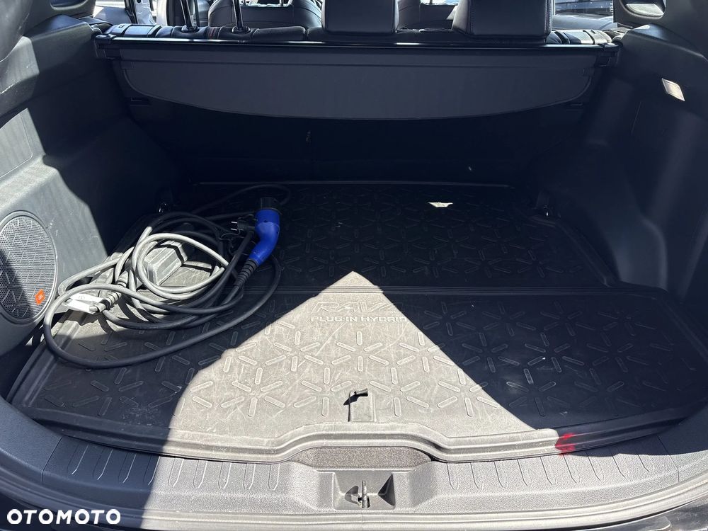 Toyota RAV4 2.5 Plug-In Hybrid Style 4x4 - 19