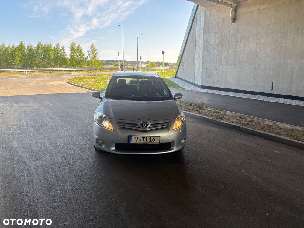 Toyota Auris 1.33 VVT-i Life+ - 11