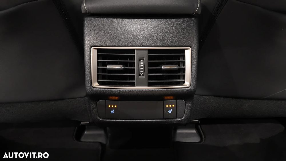 Lexus Seria NX 300h E-FOUR Luxury Line - 34