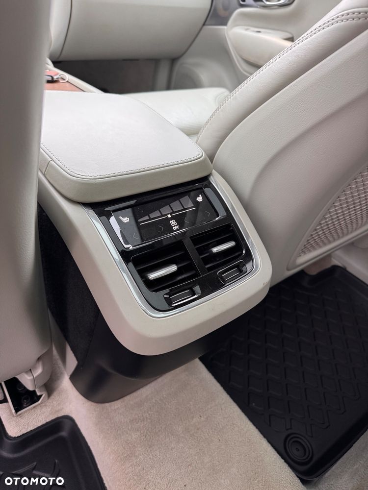 Volvo XC 90 T6 AWD Inscription 7os - 17
